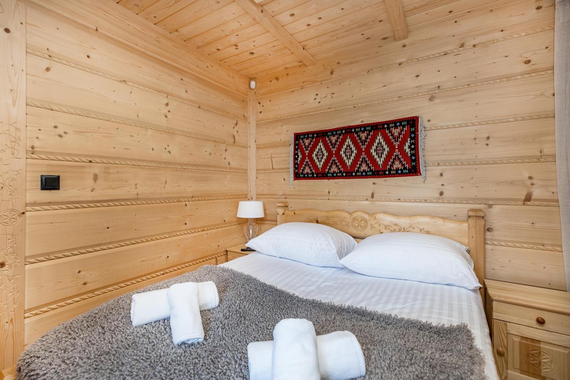 Willa Cizemka- Sauna, Teznia Solankowa Bukowina Tatrzanska Luaran gambar