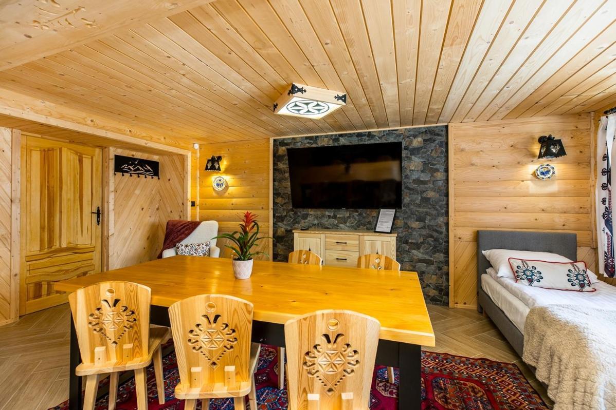 Willa Cizemka- Sauna, Teznia Solankowa Bukowina Tatrzanska Luaran gambar